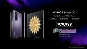 HONOR Magic V2