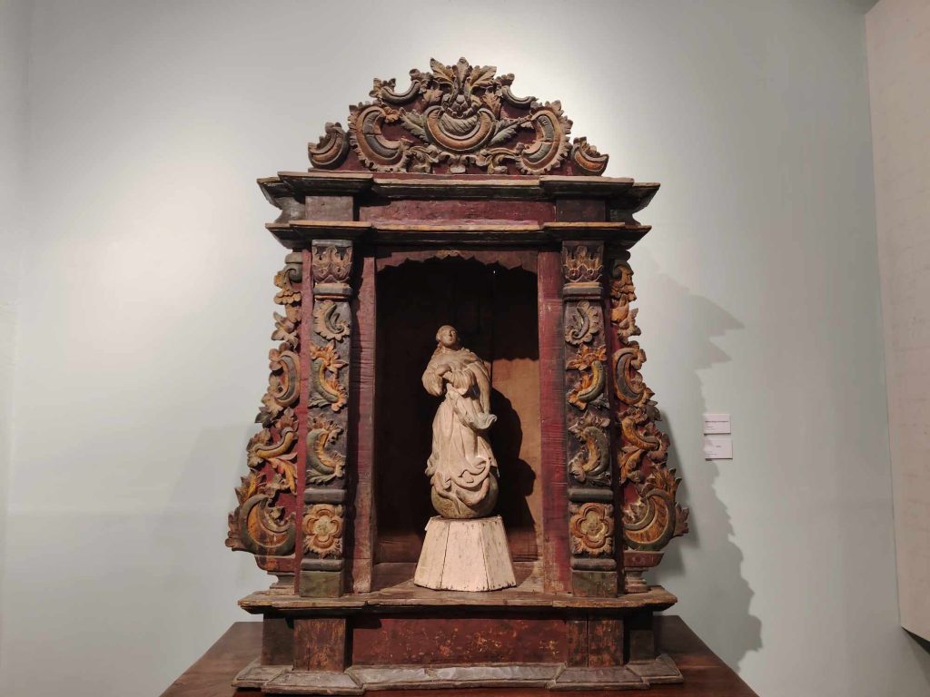 Intramuros Administration